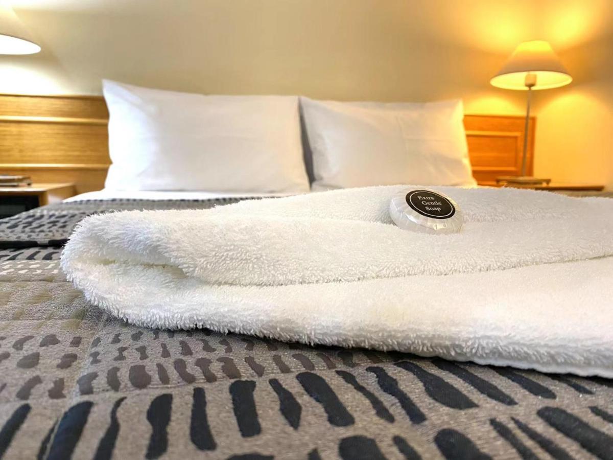 Gateway Motor Inn Narrandera Eksteriør billede