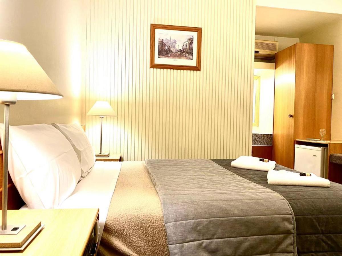 Gateway Motor Inn Narrandera Eksteriør billede