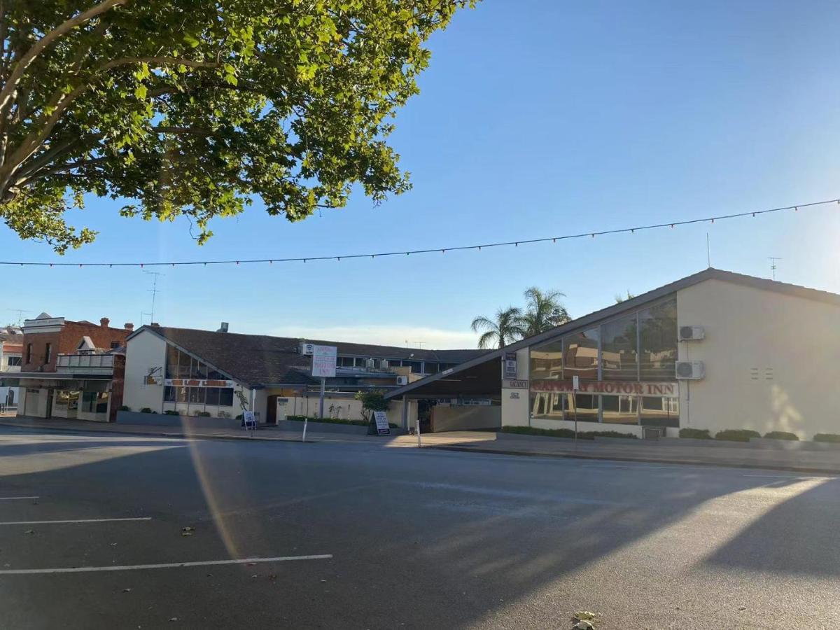 Gateway Motor Inn Narrandera Eksteriør billede