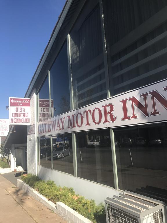 Gateway Motor Inn Narrandera Eksteriør billede